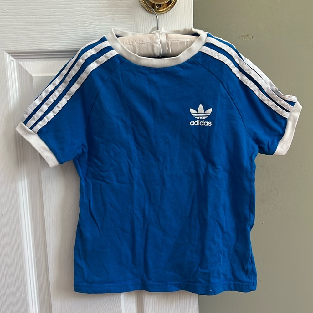 Adidas t-shirt